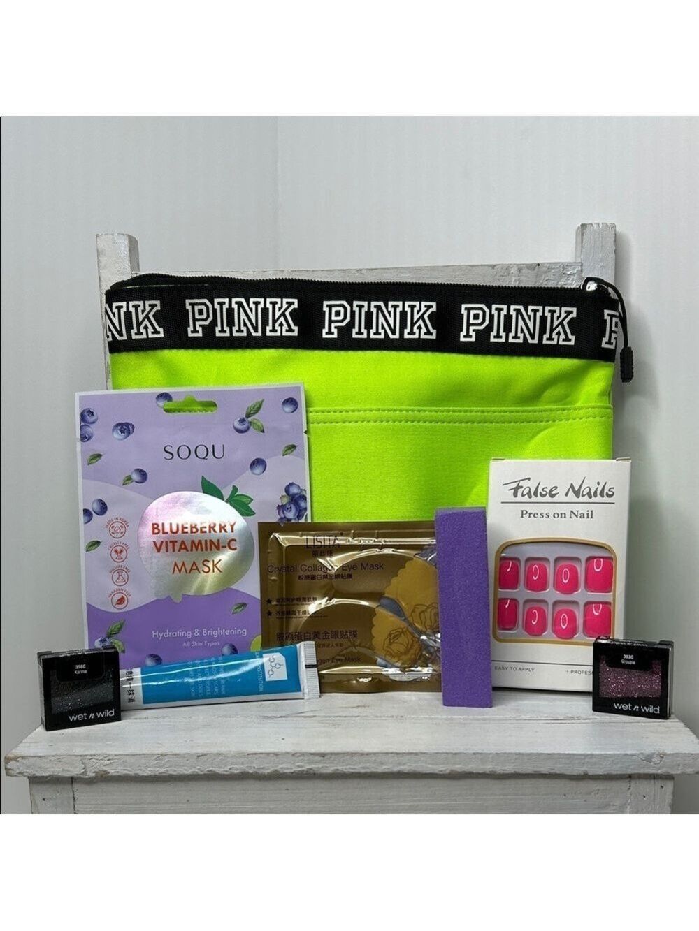 PINK Victoria's Secret Bright Green Bath & Body Collection